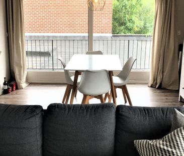 Appartement te huur in Waregem voor € 650 met 1 slaapkamer - Photo 2
