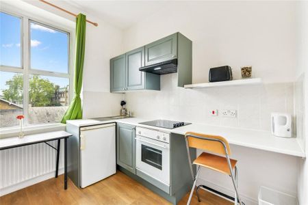 Studio to rent - Photo 5