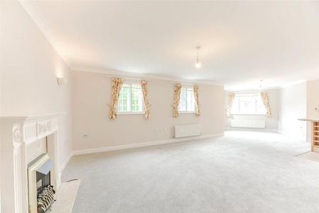 3 bedroom apartment to rent - Photo 3