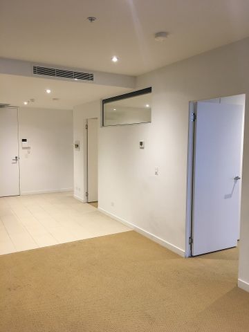 2114/551-555 Swanston Street, Carlton VIC 3053 - Apartment For Rent | Domain - Photo 5