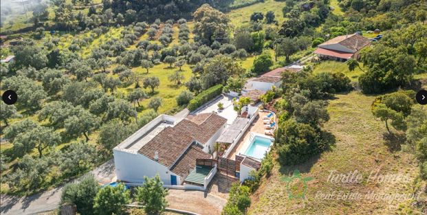 TH2023438 - Beautiful Algarve style house - Photo 1