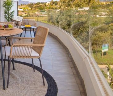 Luxury Flat for rent in Nueva Andalucia, Spain - Photo 1