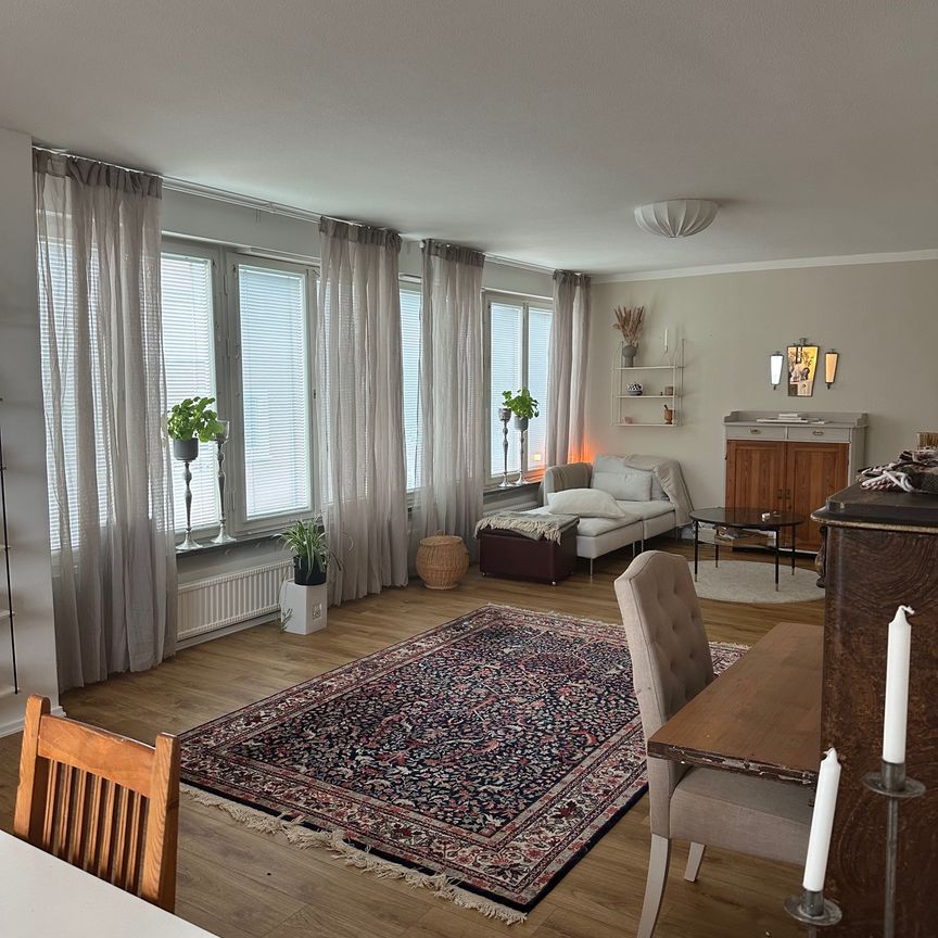 Zetterbergsgatan, Eskilstuna - Photo 1