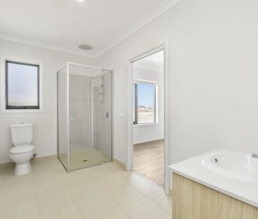 TWO brand new properties available now for lease - introducing 16 a... - Photo 4