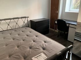 7 Bed - 52 Chestnut Avenue, Hyde Park, Leeds - LS6 1BA - Student - Photo 3