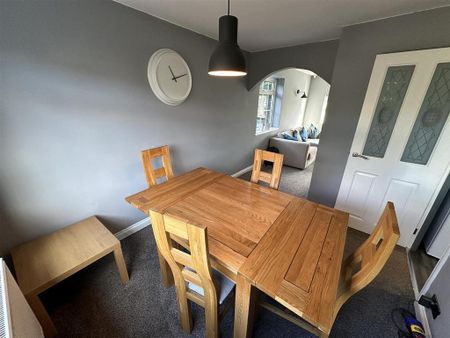 3 bedroom property to rent - Photo 4