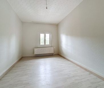 Appartement de 4 pièces au 3ème étage - Photo 2