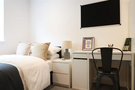 7 bedroom house to rent - Photo 2