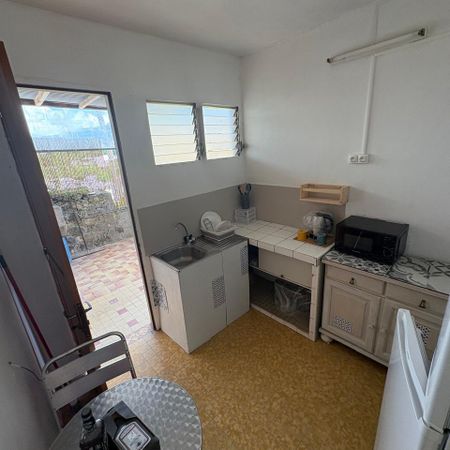 Fort de France - Appartement - F3 - Photo 4