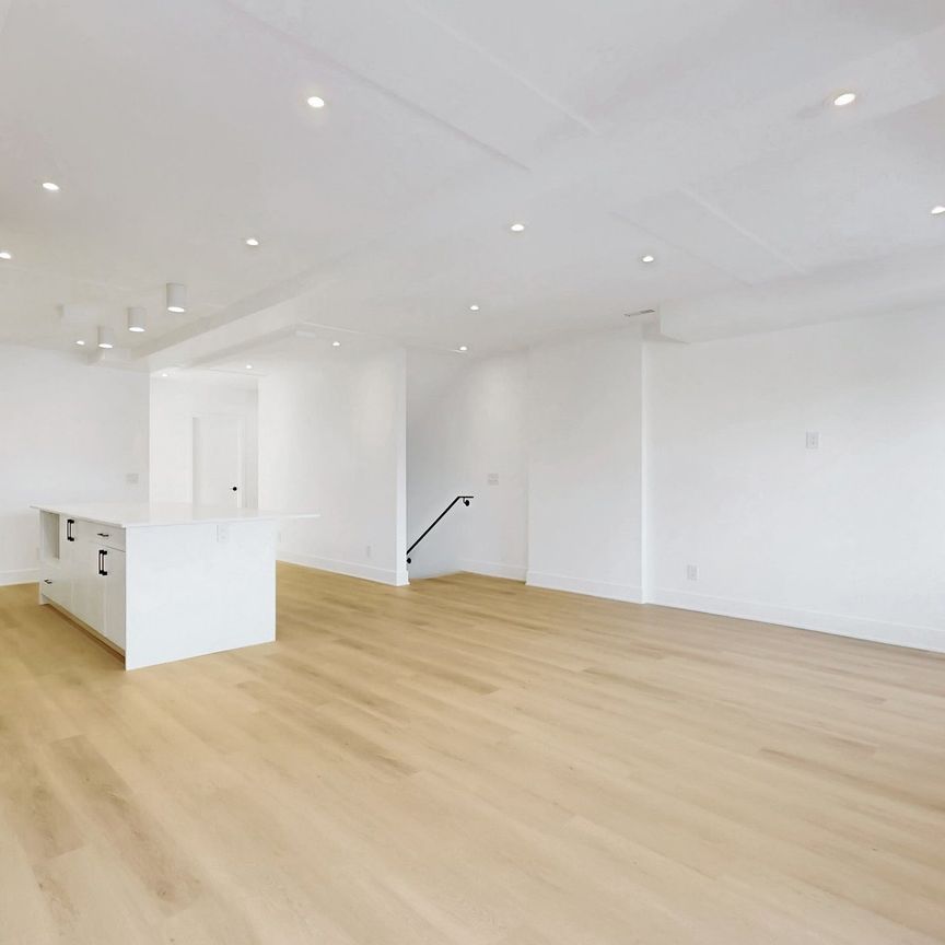 For Lease - 168 Pearson Avenue Unit# Upper, Toronto, Ontario - Photo 1