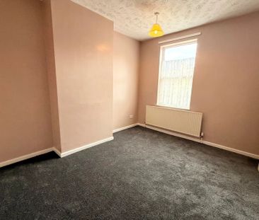Cartwright Street - Photo 3