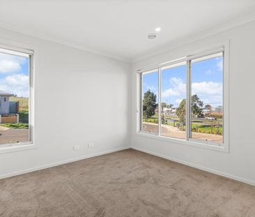 2 Kearney Place, Sunbury VIC 3429 - Photo 1