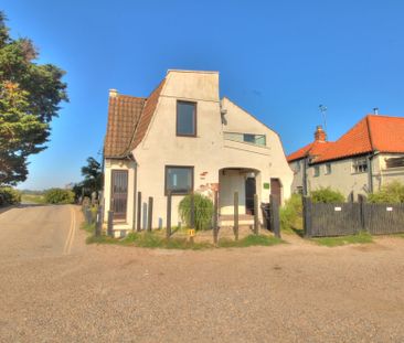 Southwold, IP18 - Photo 2
