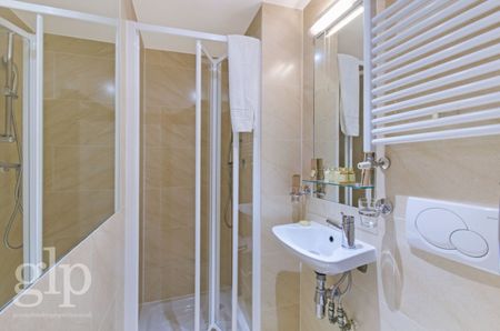 Studio, Cartwright Gardens, Bloomsbury, WC1H - Photo 4