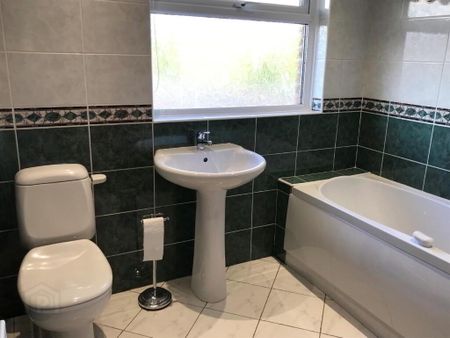 6 Dalton Park, Comber, BT23 5HD - Photo 4