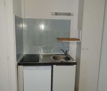 Studio meublé – Quartier Saint Michel - Photo 4