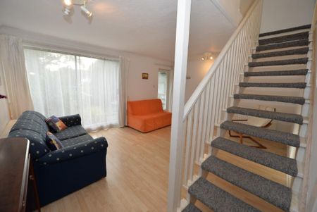 3 bedroom terraced house to rent - Photo 3