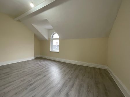 31 Woodvale Road, Belfast, BT13 3BN - Photo 2