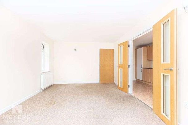 Boscombe Spa Grange, Owls Road, Bournemouth, BH5 - Photo 1