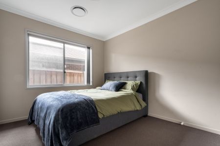Sought after Suburb I 4 Bedroom Home - Photo 3