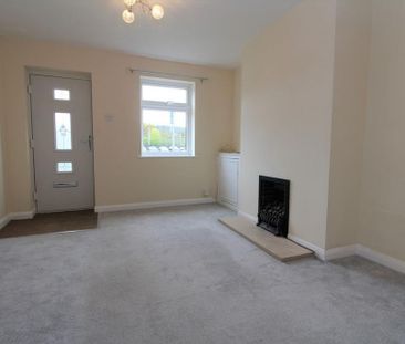 2 bedroom end of terrace house to rent - Photo 1