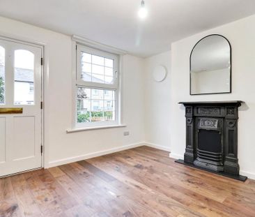 3 bedroom semi-detached house to rent - Photo 3