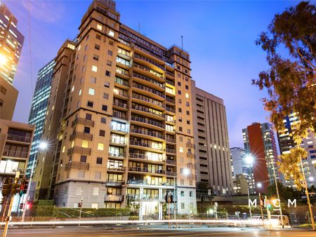 102/33 La Trobe Street - Photo 2