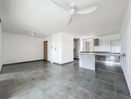 Location Appartement 4 pièces 78m² CAYENNE 97300 - Photo 2