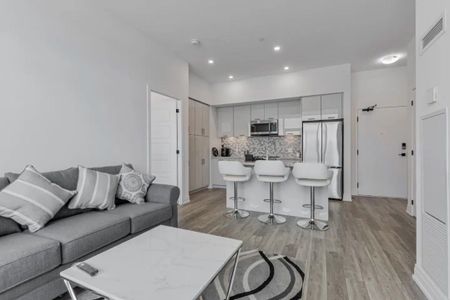 For Lease - 415 Sea Ray Avenue Unit# 407, Innisfil, Ontario - Photo 2