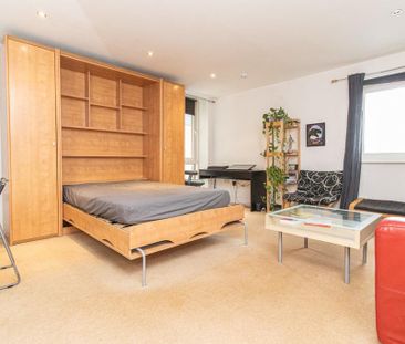 Studio to rent - Photo 4