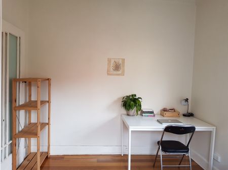 St Kilda - Photo 2