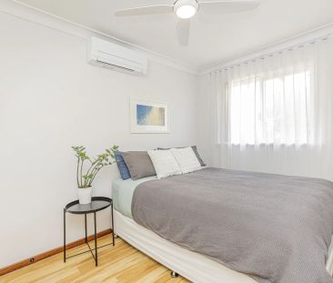 Charming Townhouse in Prime Como Beach Location! - Photo 4