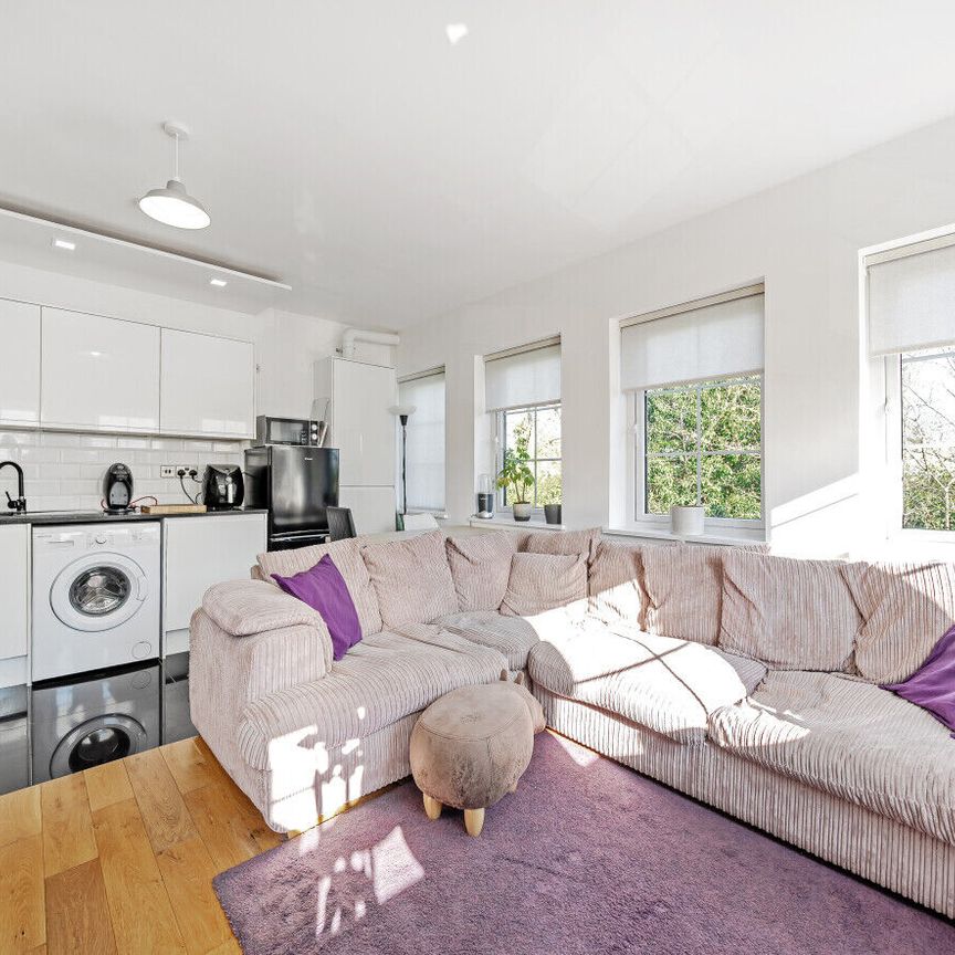 Limetree Court, CM23, Bishop`S Stortford - Photo 1