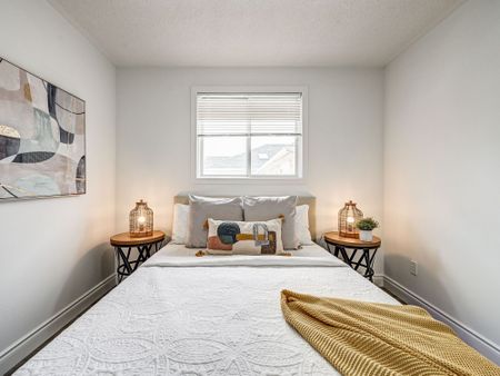 For Lease - 23 Beaverton Drive, Hamilton, Ontario - Photo 3