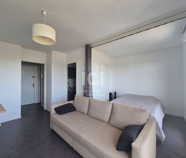 Location Appartement 1 pièce 31m² - Photo 3