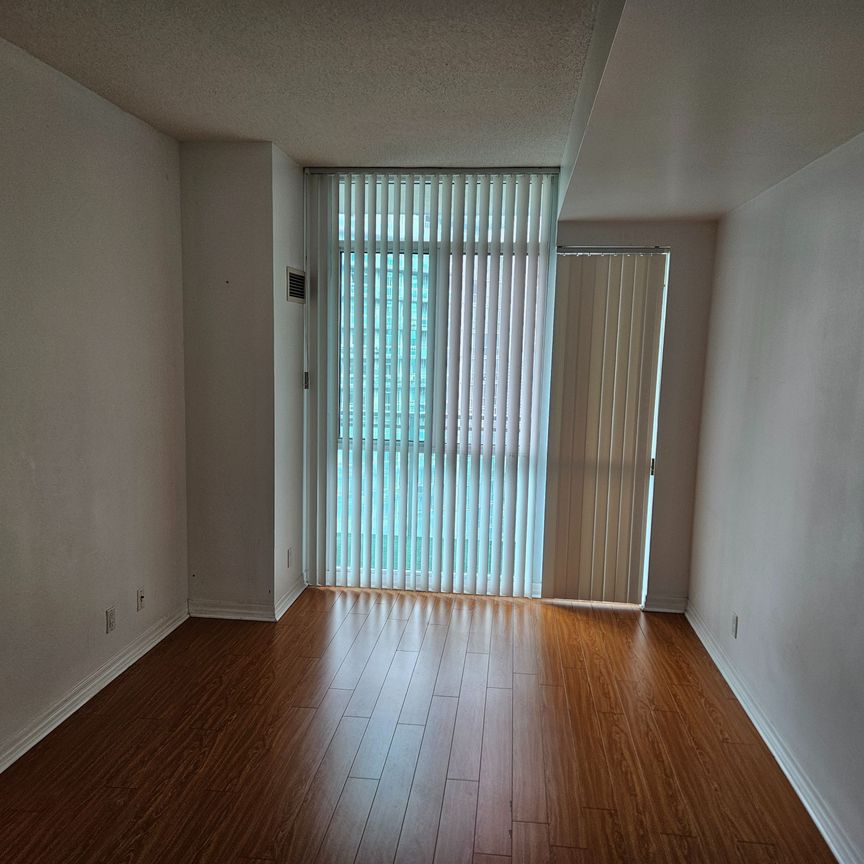 For Lease - 3939 Duke Of York Boulevard Unit# 3006, Mississauga, Ontario - Photo 1