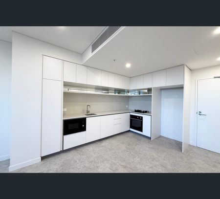 403/8 Sanctuary Boulevard, Wentworth Point, NSW 2127 - Photo 4