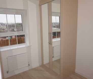 Lamport Crescent, Brooklands, Milton Keynes. - Photo 1