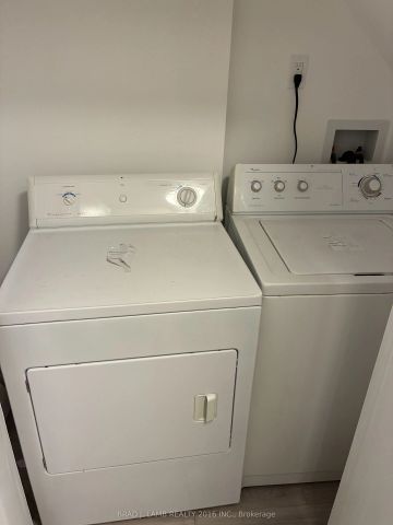 922 Mays Crescent #Bsmt - Photo 3