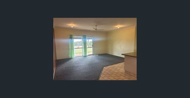 4 Bedroom 1 Bathroom Home on Acreage - Photo 1