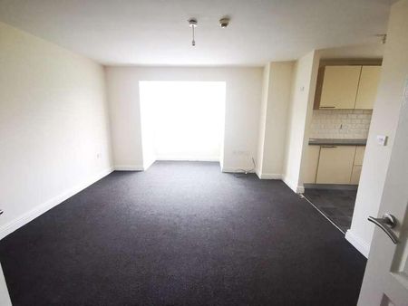 Wellington Walk, Stockton, TS18 - Photo 2