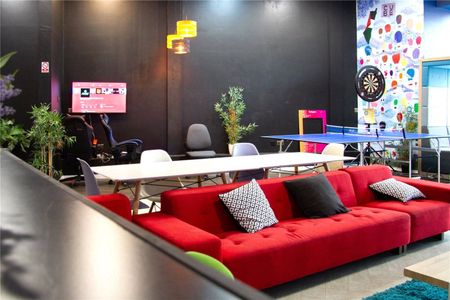 Studio to rent - Photo 2