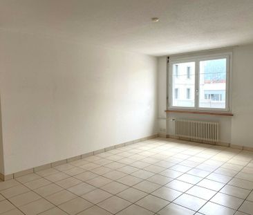 Beautiful 3-room apartment on the 1st floor with elevator - Photo 5