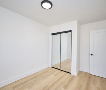 For Lease - 8141 Coventry Road Unit# 80, Niagara Falls, Ontario - Photo 2