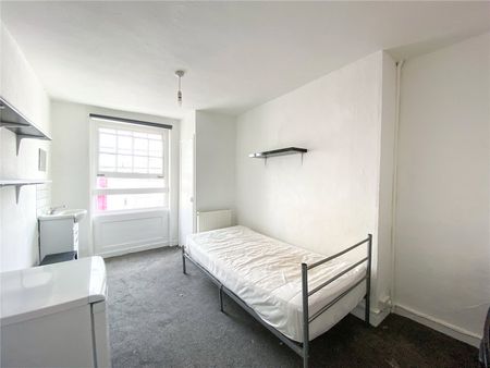 1 bedroom property to rent - Photo 2