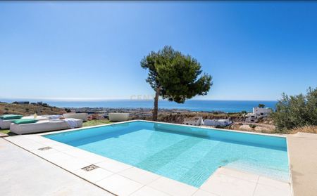 Benalmádena, Andalusia - Photo 3