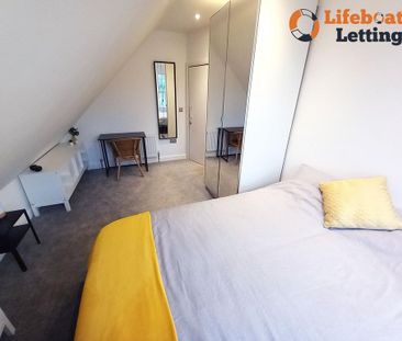 1 bedroom in a house share to rent - Photo 2