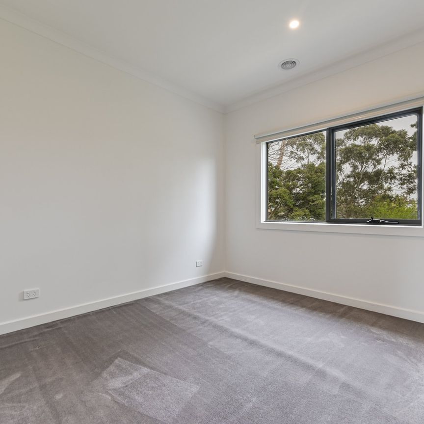 6/27 Silverley Road, Croydon - Photo 1