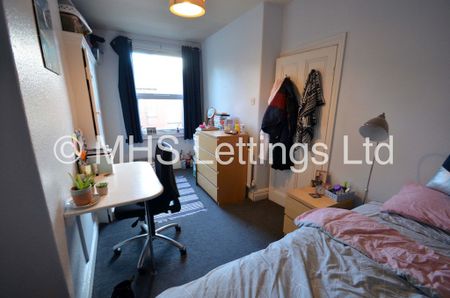4 Bedroom Mid Terraced House for rent in Stanmore Street - Photo 3