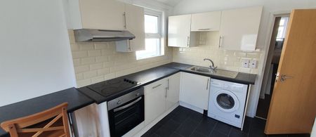 Flat 2, 97A Woodville Road, Cathays, Cardiff, CF24 4DY - Photo 5